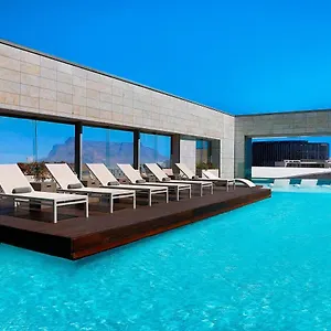 Marriott Crystal Towers ЮАР