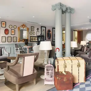 La Maison Favart Отель