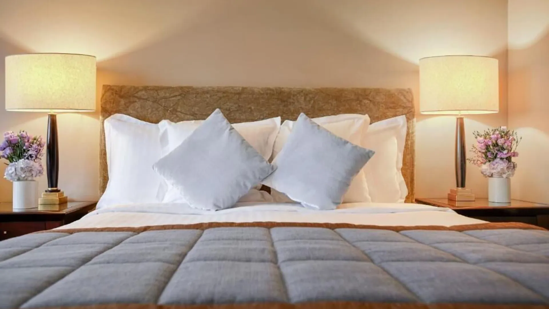 Warwick Champs-Elysees Paris Hotel